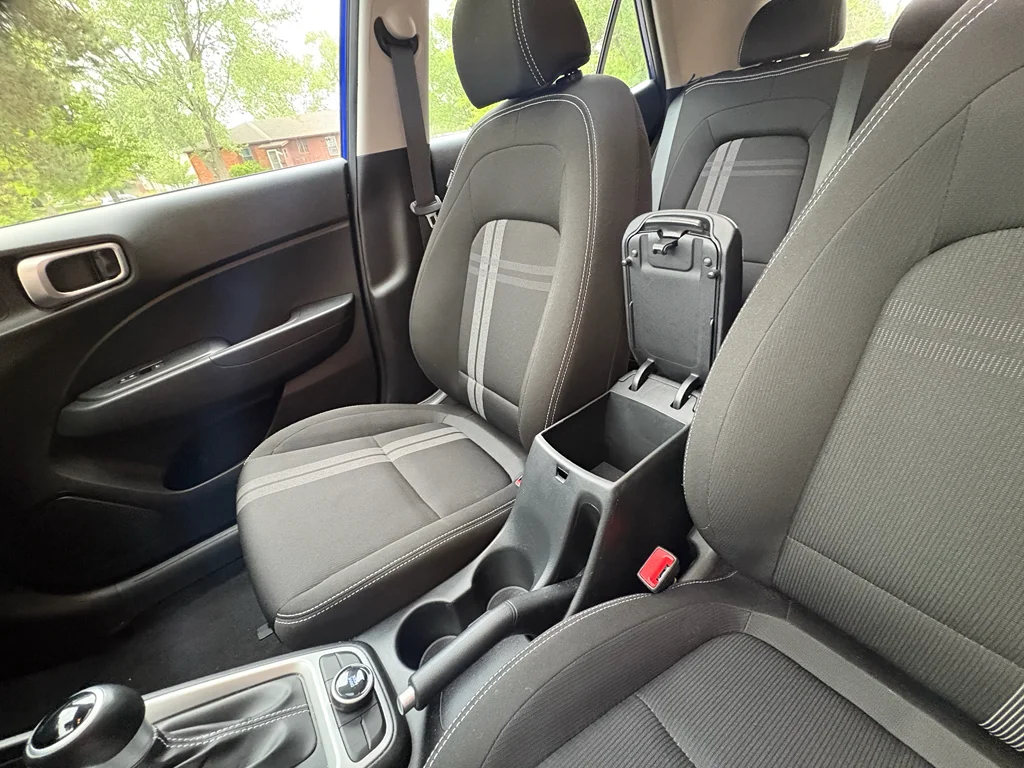 Used 2025 Intense Blue Hyundai SEL image 18