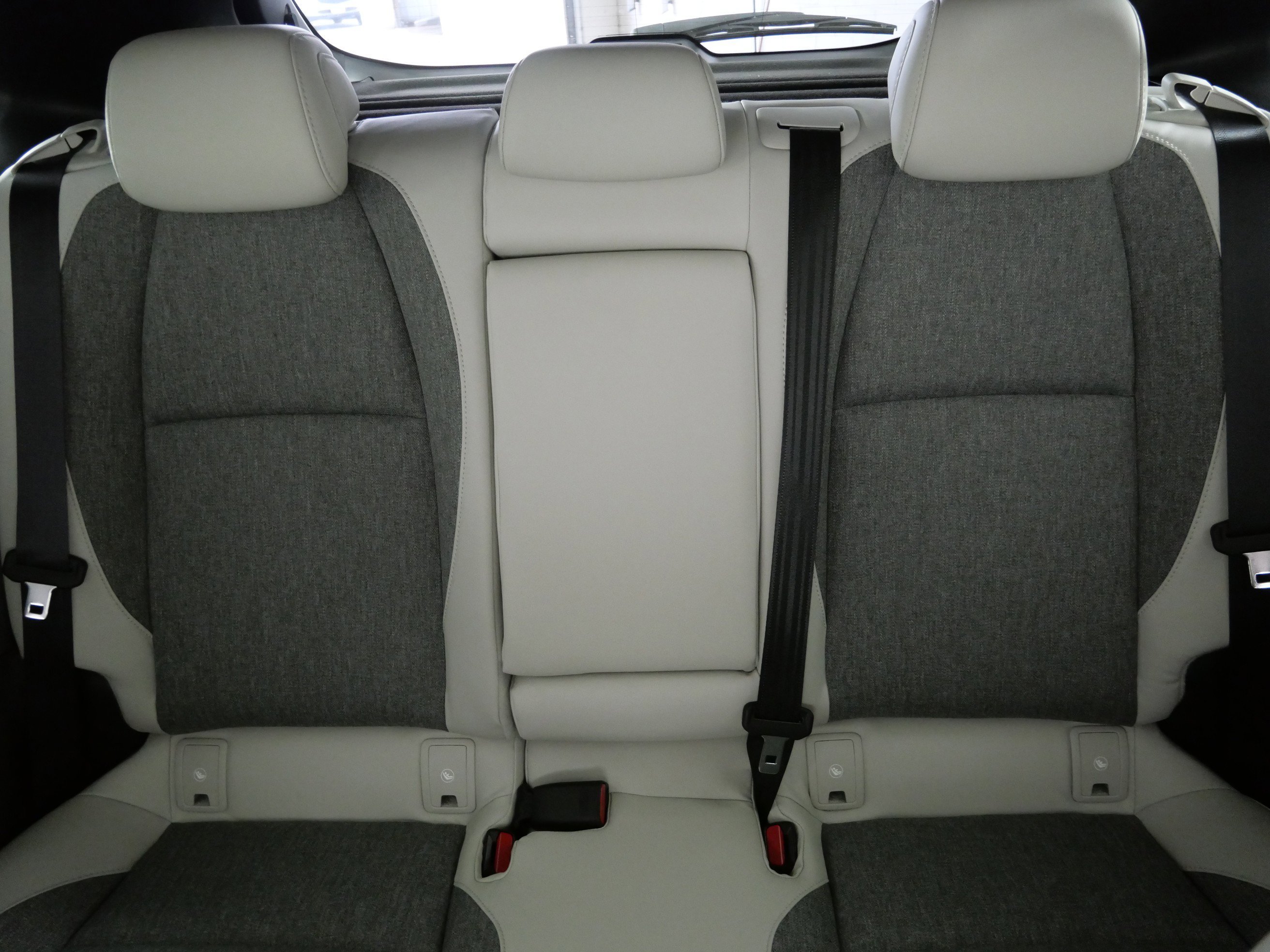 2026 Mazda CX-30 Aire Edition - Photo 13