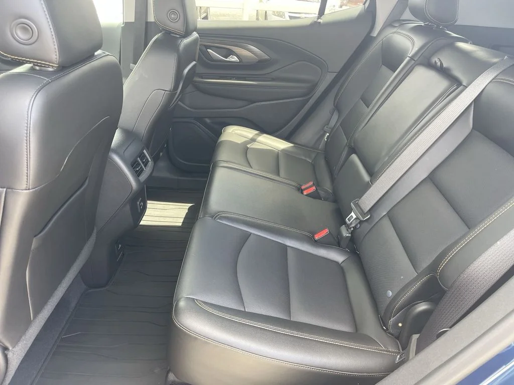 Used 2021 Blue GMC SLT image 21