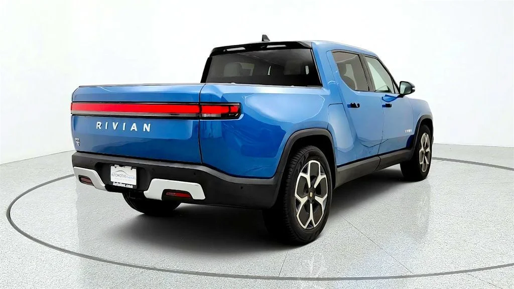Used 2024 Rivian Blue Rivian Adventure Dual-Motor Large Pack w/ Ocean Coast Vegan Leather image 5