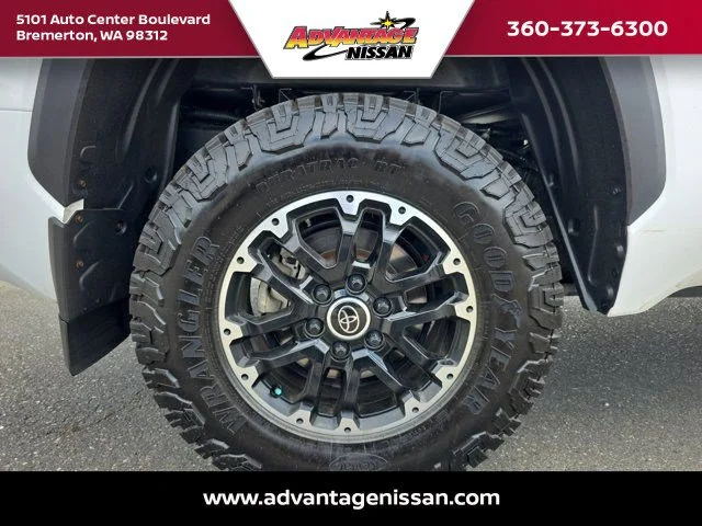 Used 2024 Ice Cap Toyota SR5 image 29