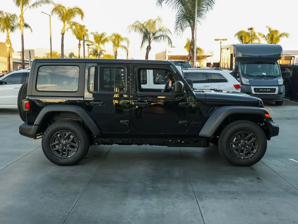 New 2026 Black Clear-Coat Exterior Paint Jeep Sport S image 2