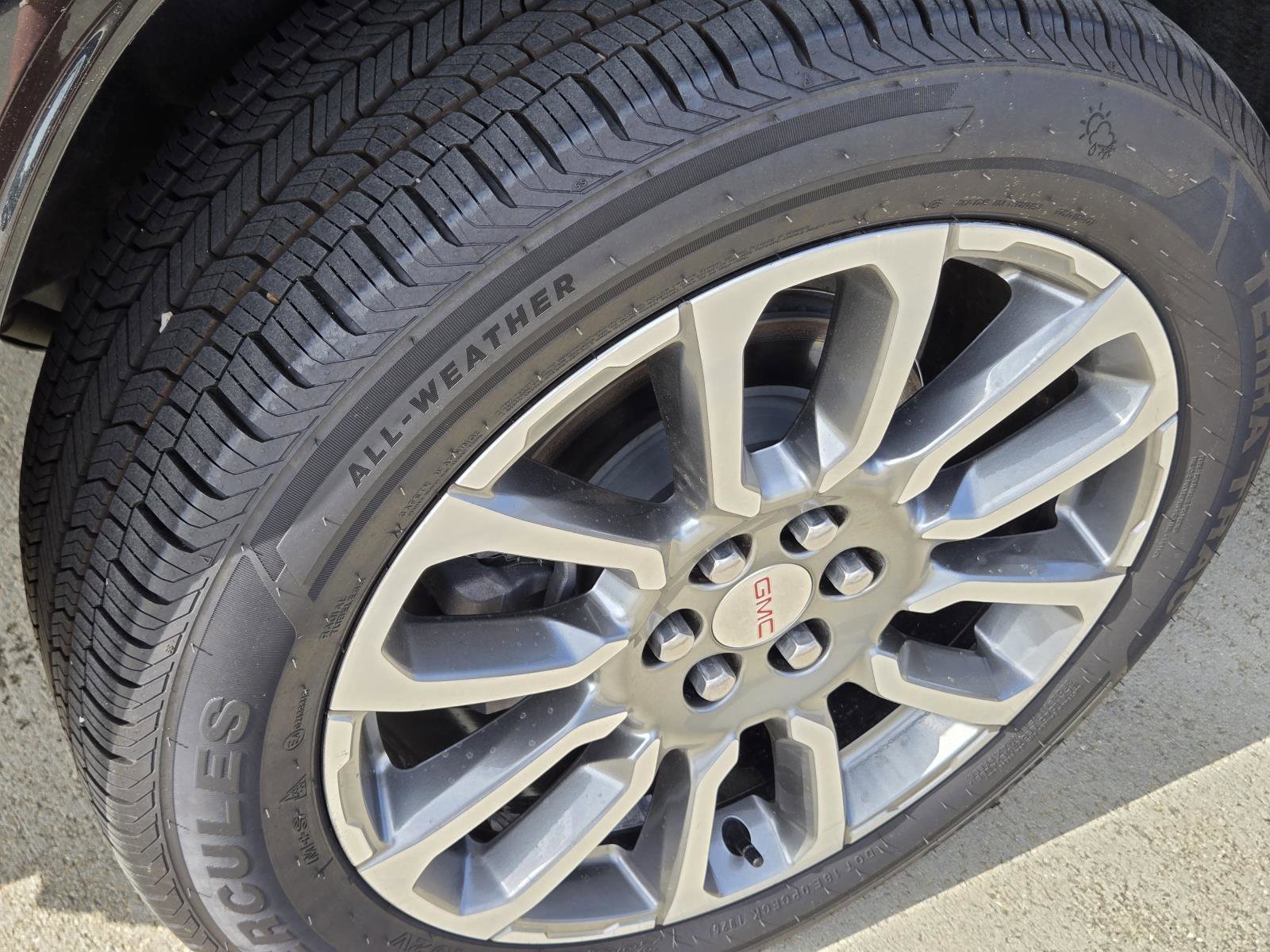 Used 2023 Ebony Twilight Metallic GMC Denali image 10