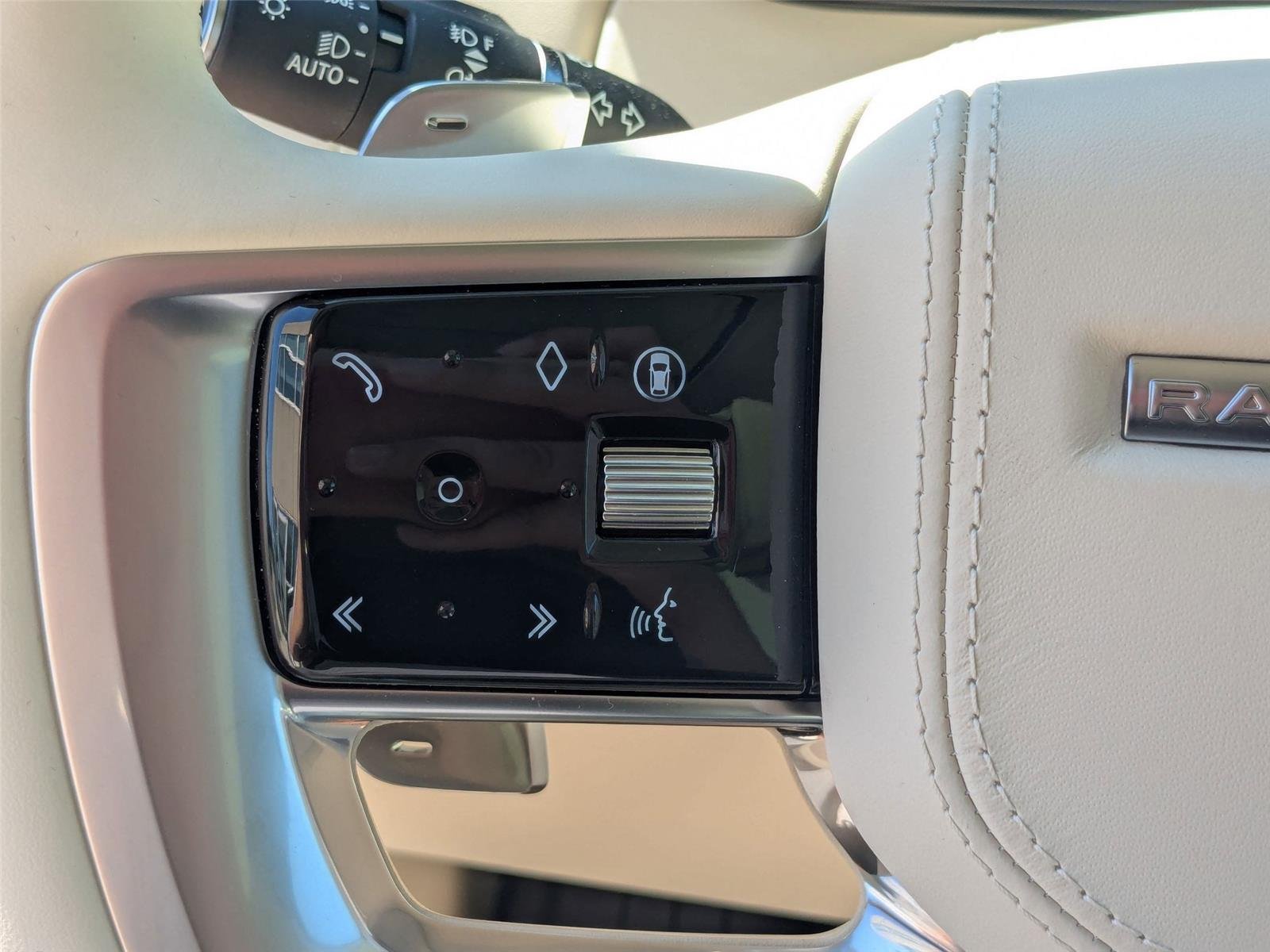 New 2026 Icy White Land Rover SE image 16