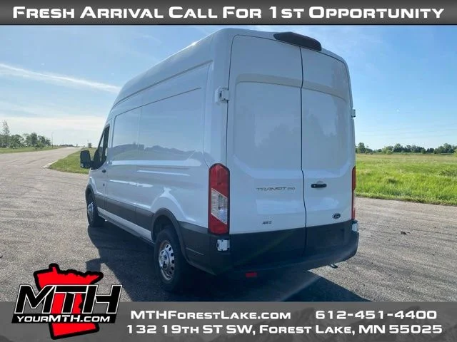 Used 2023 White Ford Base image 6
