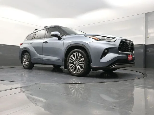 Used 2021 Blue Toyota Platinum image 31