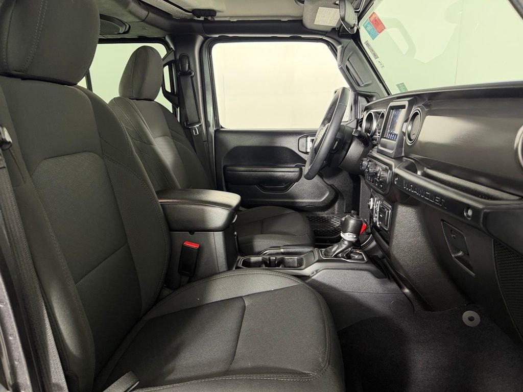 Used 2023 Gray Jeep Sport image 31