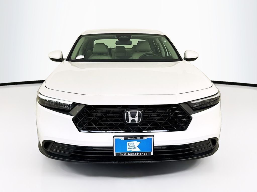 New 2026 Platinum White Pearl Honda LX image 3