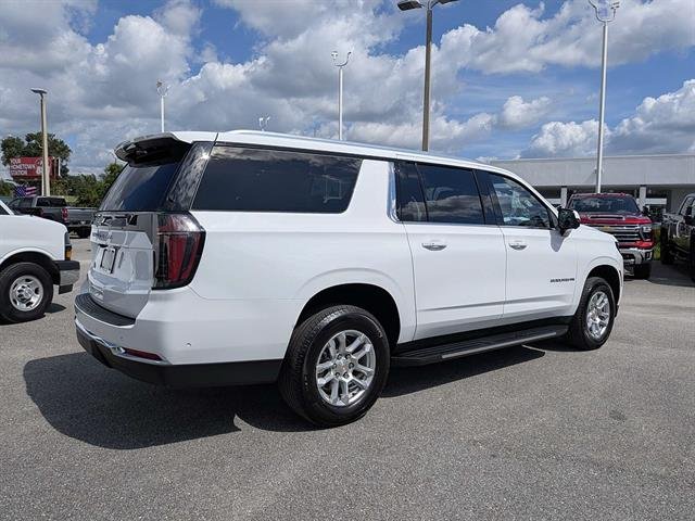 2025 Chevrolet Suburban LS - Photo 29
