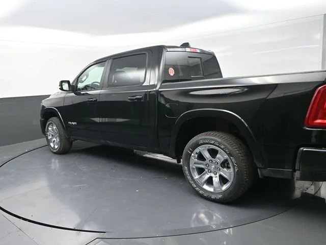 New 2026 Diamond Black Crystal Pearl-Coat Exterior Paint RAM Big Horn/Lone Star image 8
