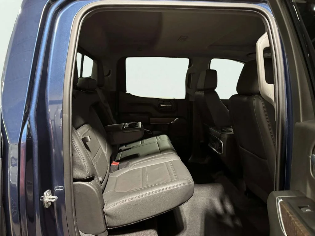 Used 2022 Pacific Blue Metallic GMC Denali image 28