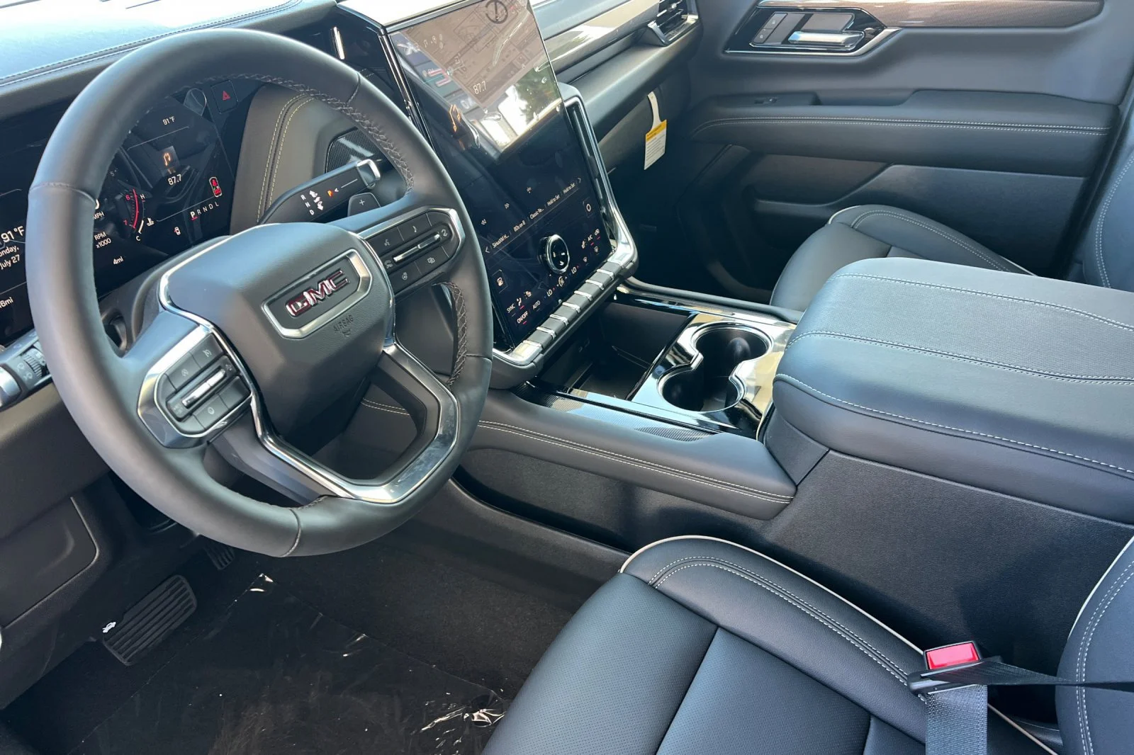 2026 GMC Yukon XL Elevation - Photo 8