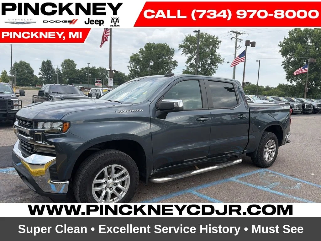 Used 2020 Gray Chevrolet LT image 1