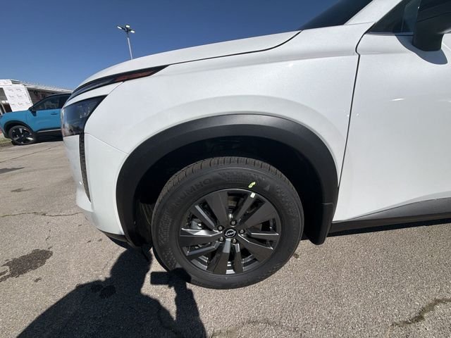New 2026 White Nissan SV image 10