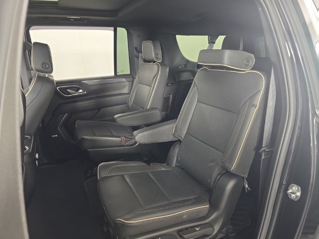 Used 2024 Onyx Black GMC SLT image 29
