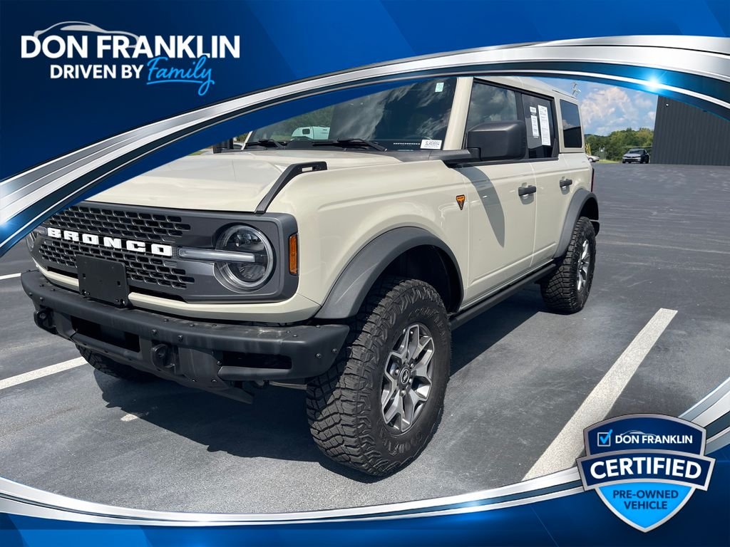 Used 2025 Beige Ford Badlands image 1