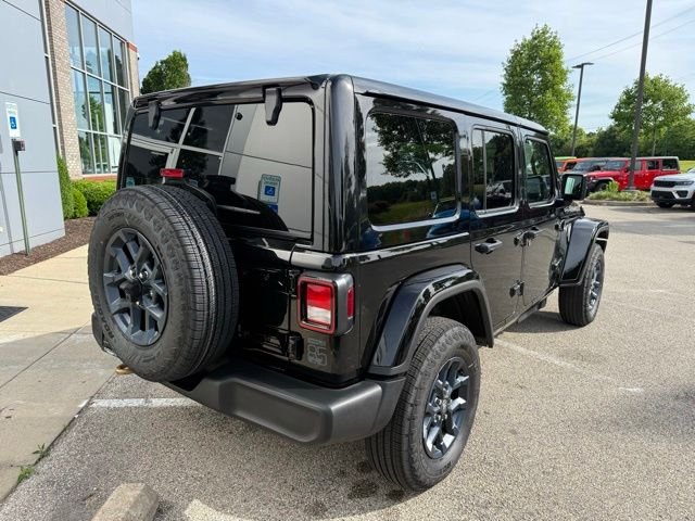 New 2026 Black Clear-Coat Exterior Paint Jeep 85th Anniversary Edition image 7