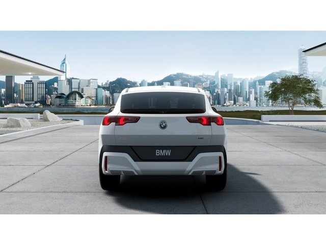 New 2026 Alpine White BMW  image 5