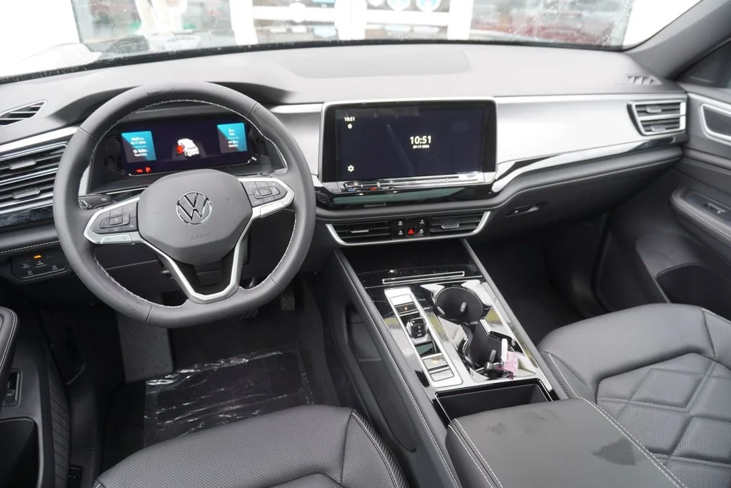 New 2026 Black Volkswagen SE w/Technology image 14