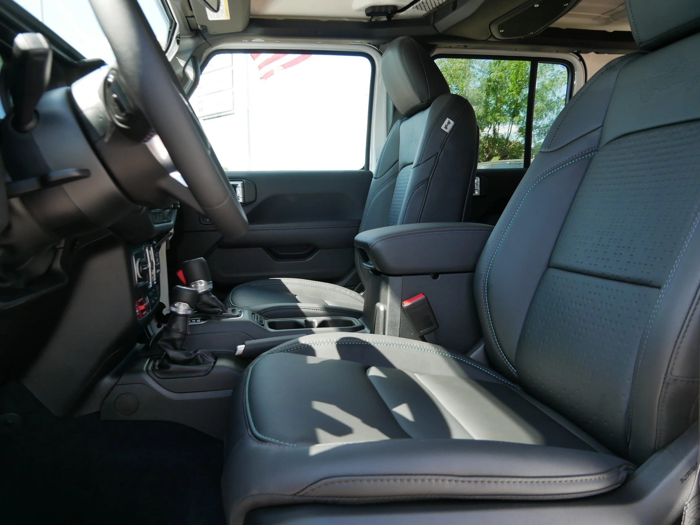 New 2026 Bright White Clearcoat Jeep Rewind image 9