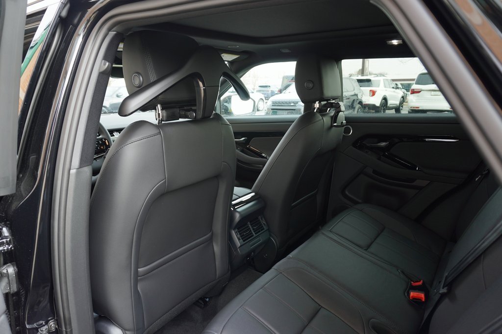 2026 LAND ROVER RANGE ROVER EVOQUE - Image 24