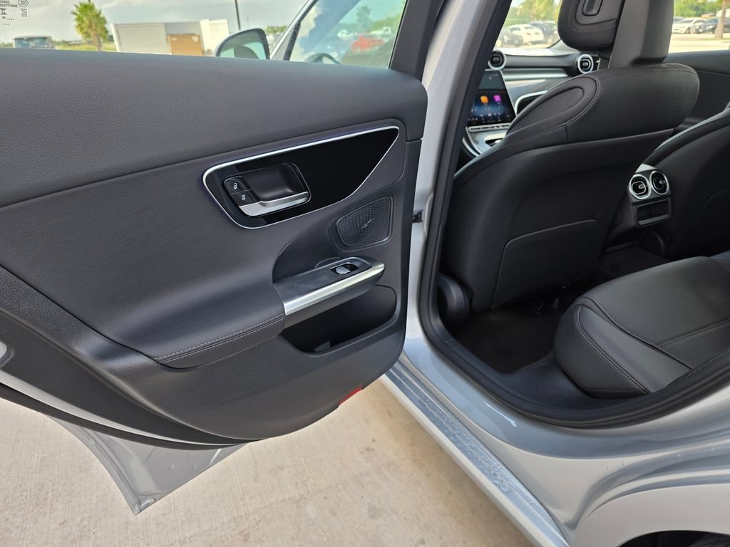 New 2026 Cirrus Silver Metallic Mercedes-Benz C 300 image 44