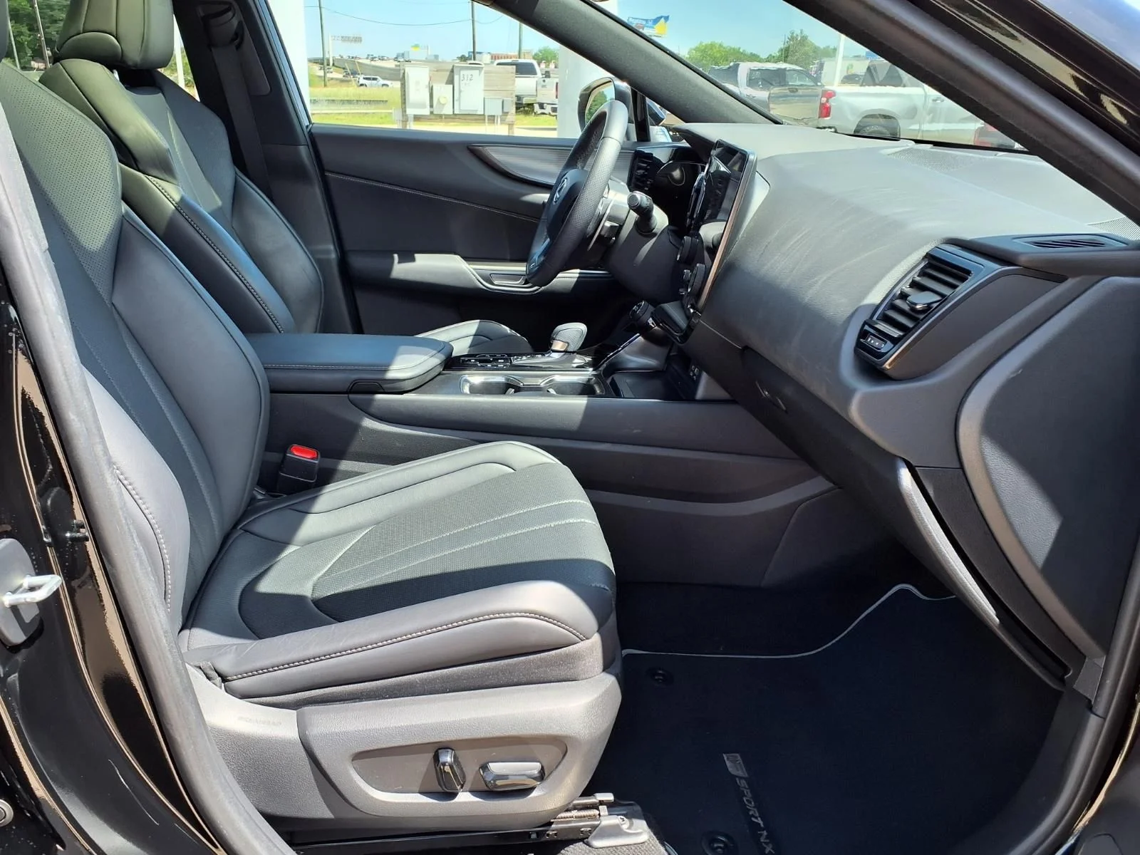 Used 2024 Black Lexus 350 F SPORT Handling image 19