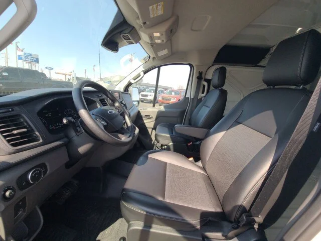 2025 Ford Transit Van Base - Photo 9