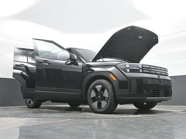 New 2026 Black Hyundai SE image 32