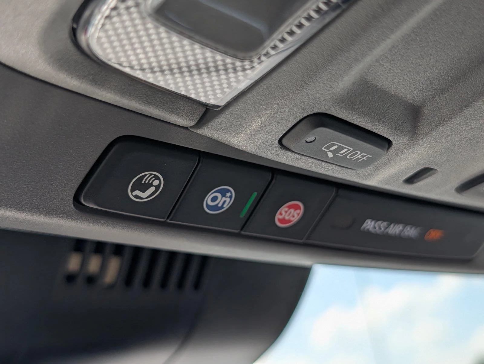 New 2026 Sterling Metallic GMC Elevation image 27