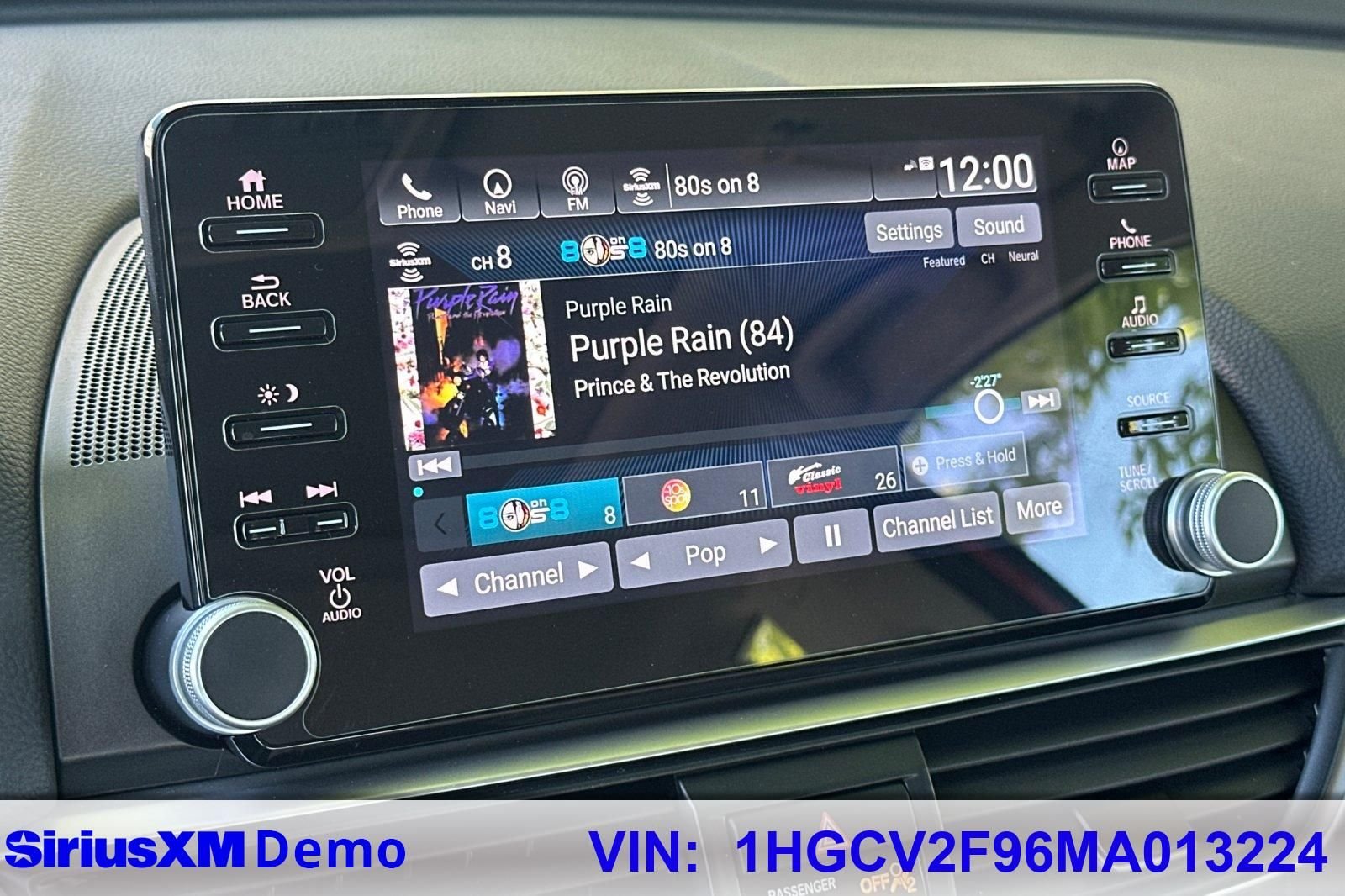Used 2021  Honda Touring 2.0T image 28