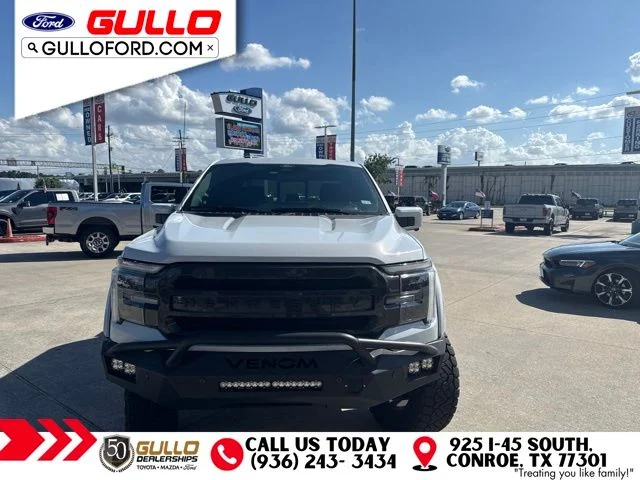Used 2025 White Metallic Ford Lariat image 2