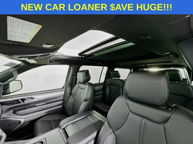 New 2025 Bright White Clear-Coat Exterior Paint Jeep  image 37