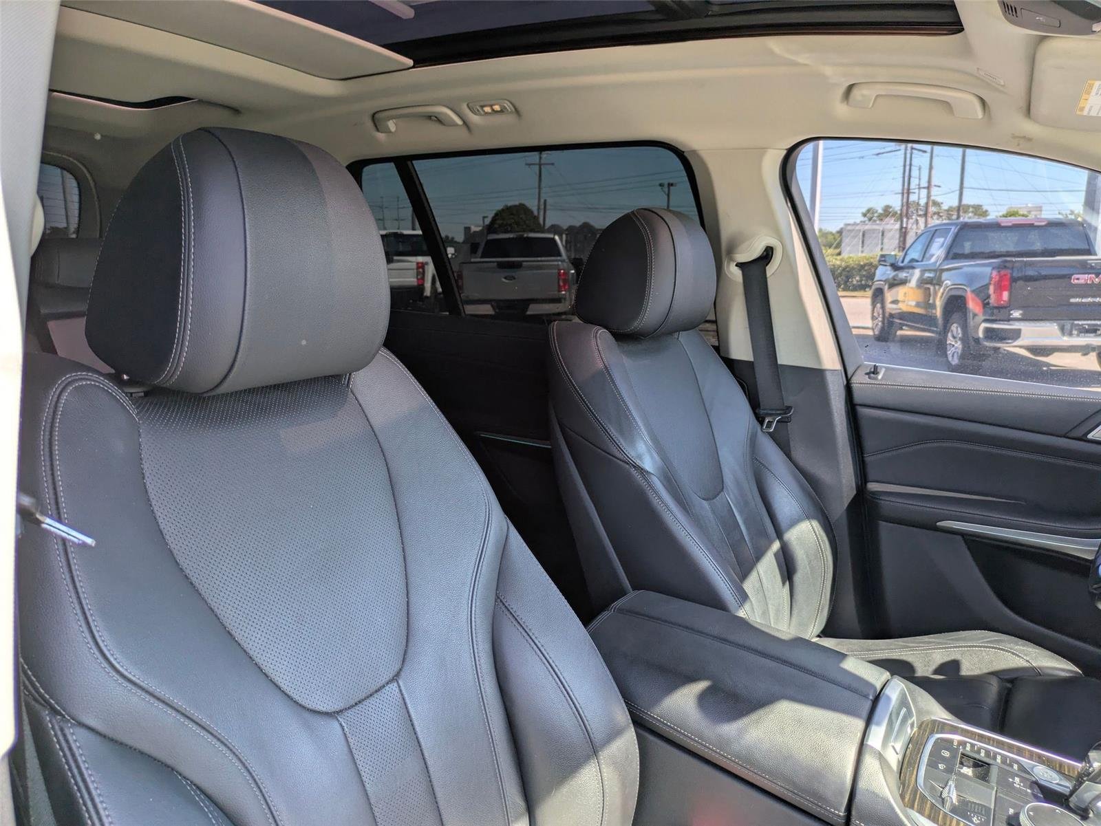 Used 2019 Phytonic Blue Metallic BMW xDrive40i image 37