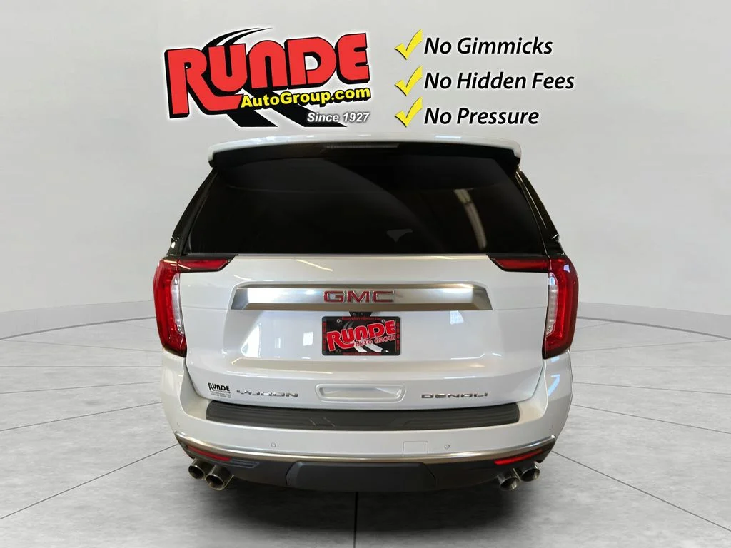 Used 2022 White Frost Tri-Coat GMC Denali image 5