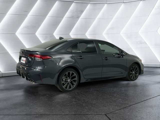 Used 2024  Toyota XSE image 4