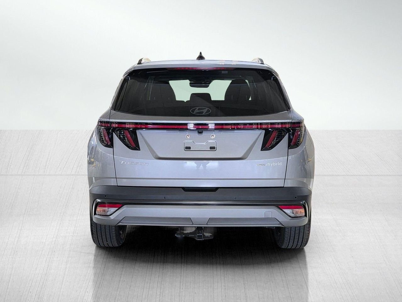 New 2026 Shimmering Silver Hyundai Limited image 6