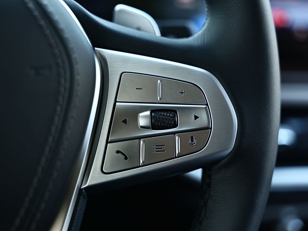 New 2027 Mineral White Metallic BMW xDrive40i image 38