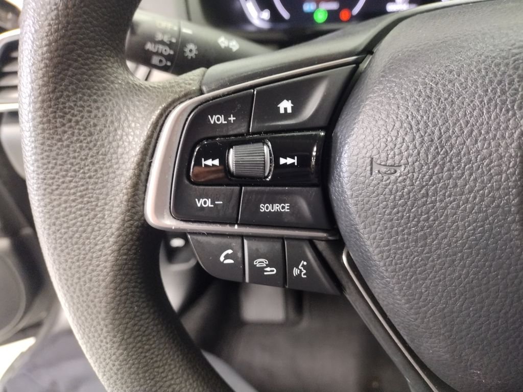 Used 2020 Black Honda LX image 23