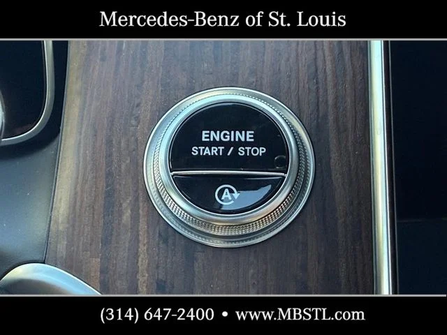 New 2026 Verde Silver Metallic Mercedes-Benz GLC 300 image 13