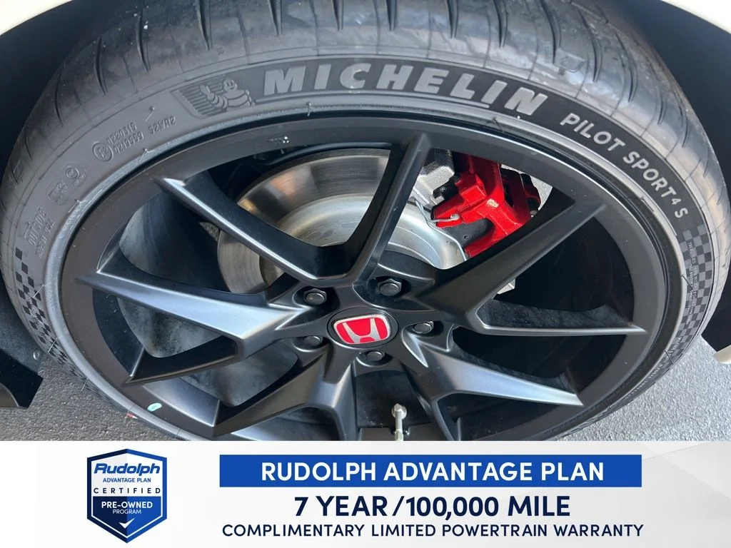 Used 2025 White Honda  image 34