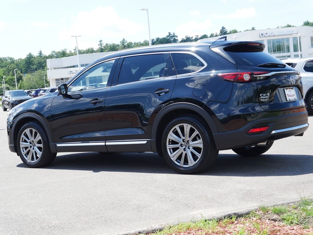 Certified Used 2023 Black Mazda Signature image 5