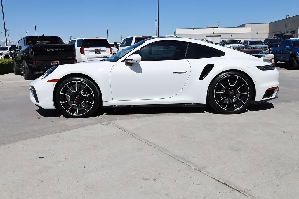 2025 Porsche 911 Turbo S photo 3