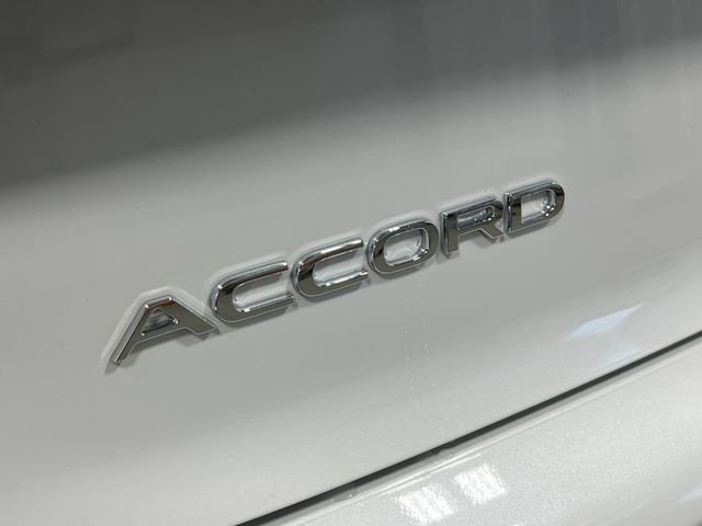 New 2026 Platinum White Pearl Honda EX-L image 6