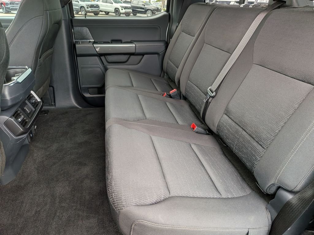 Used 2023 Silver Ford XLT image 36