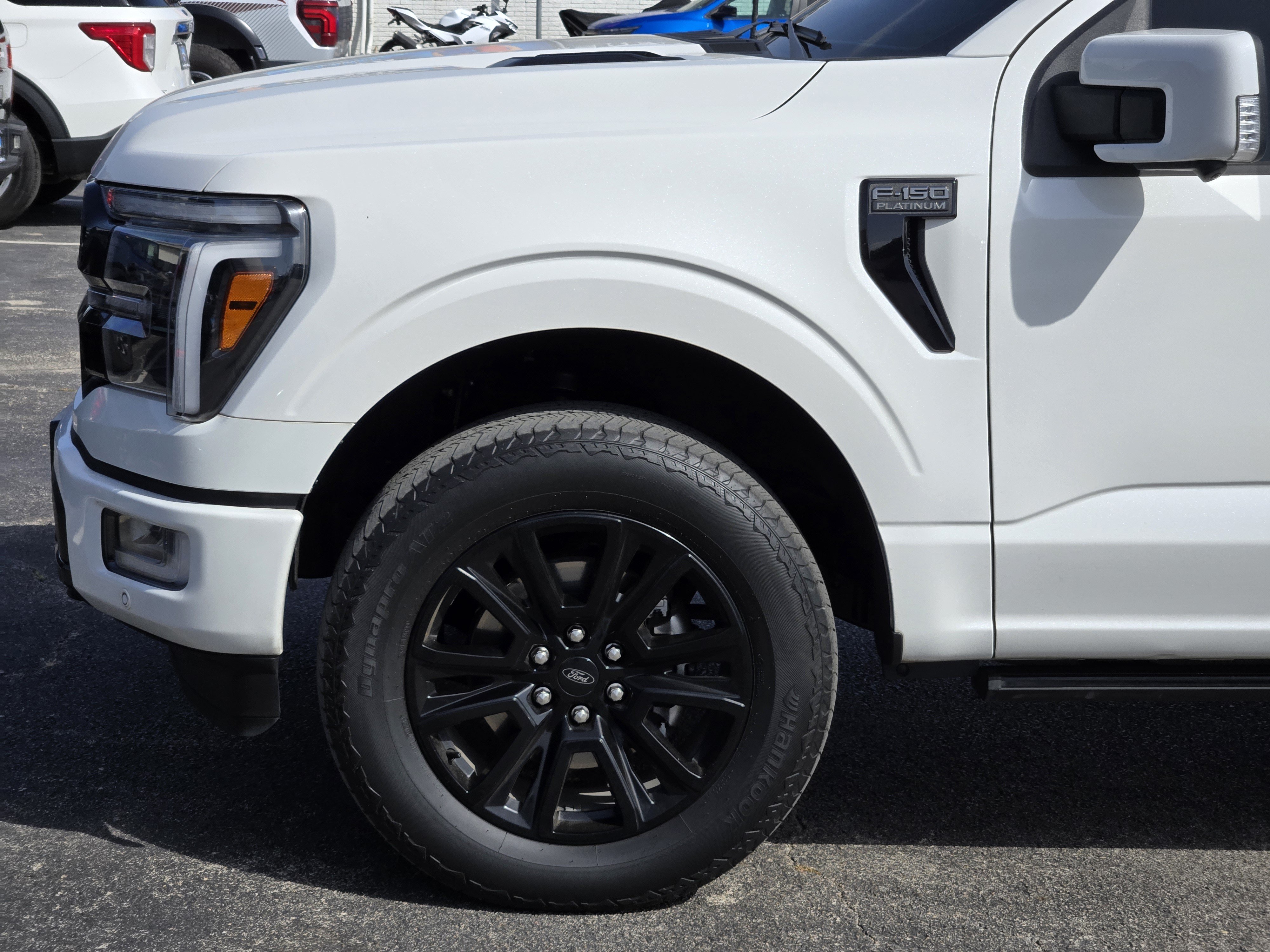 Used 2024 White Metallic Ford Platinum image 9