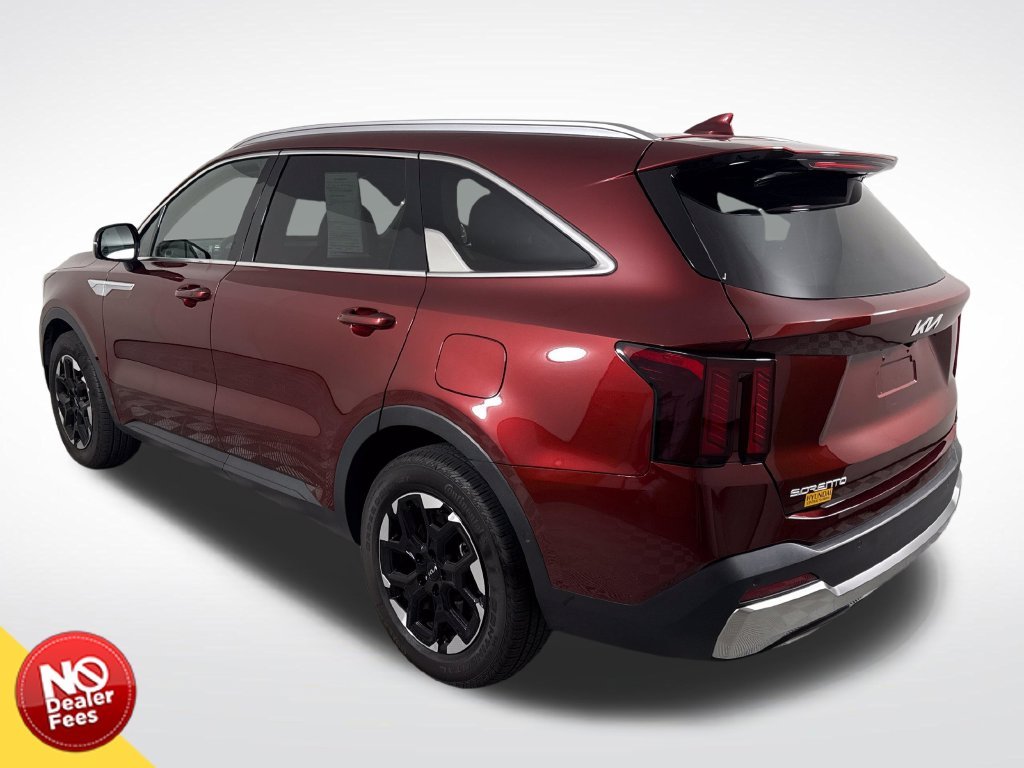 2025 Kia Sorento S - Photo 6