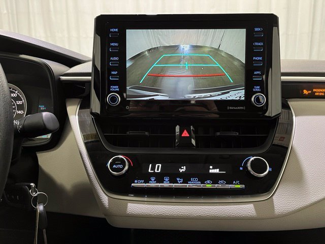Certified Used 2022 Silver Toyota LE image 18