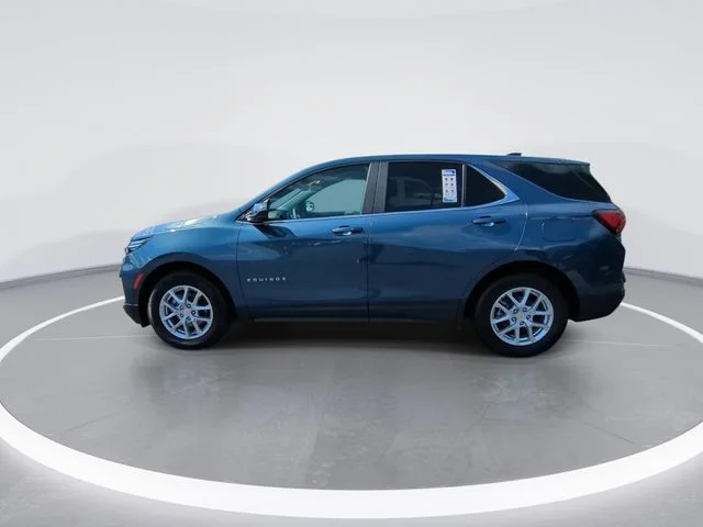 Used 2024 Blue Chevrolet LT image 5