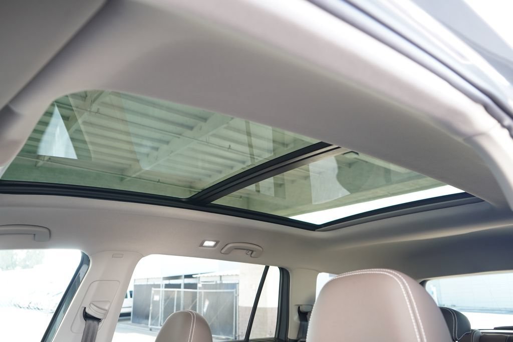 New 2026 Pure Gray Volkswagen SEL image 13